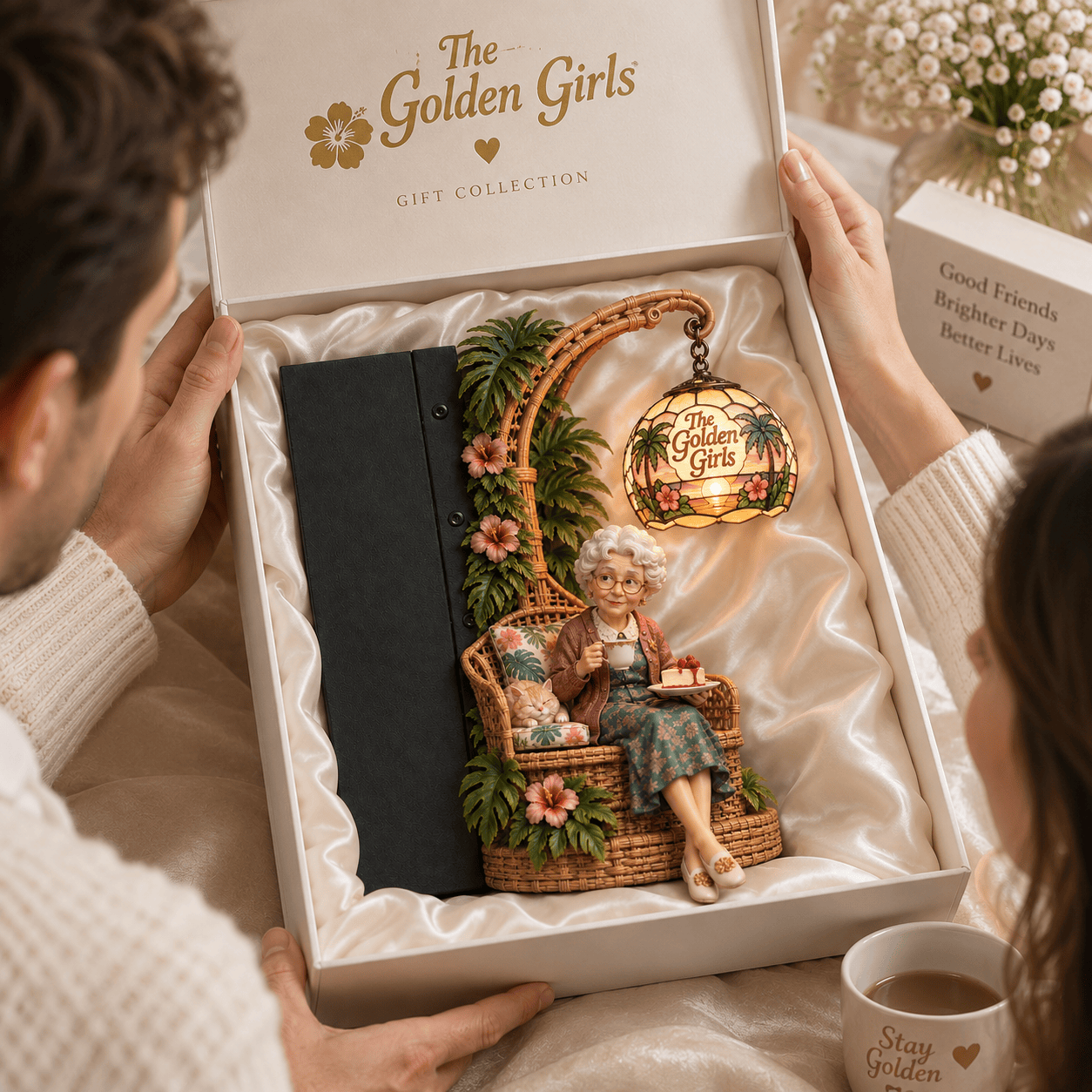 Premium TGG Bookshelf Figurines Lamp NTNA