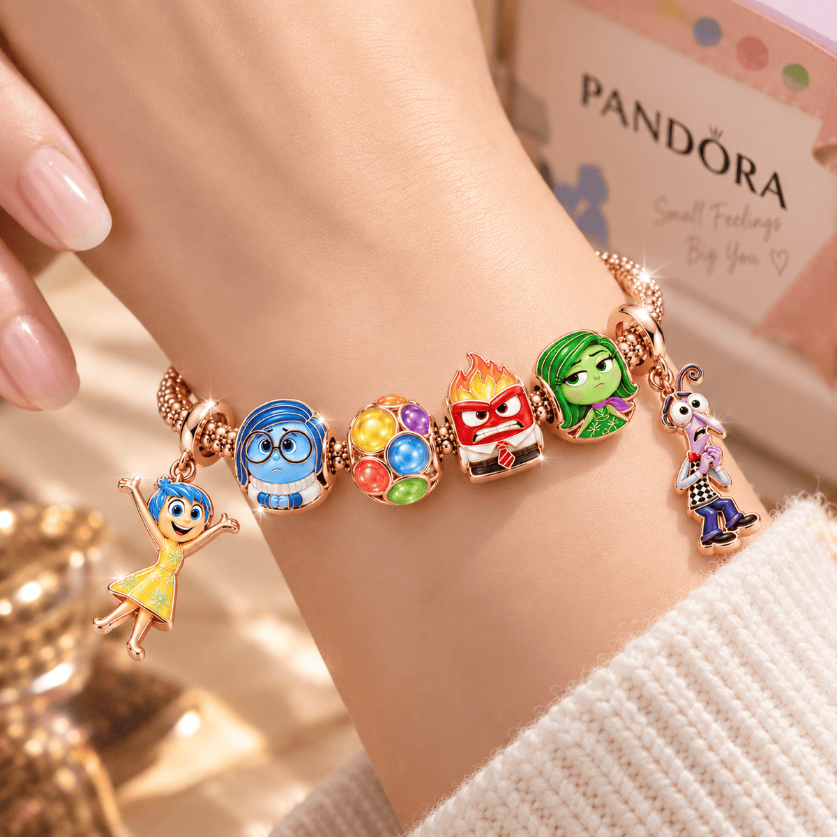 INSO Rose Gold Charm Bracelet Set TTTT