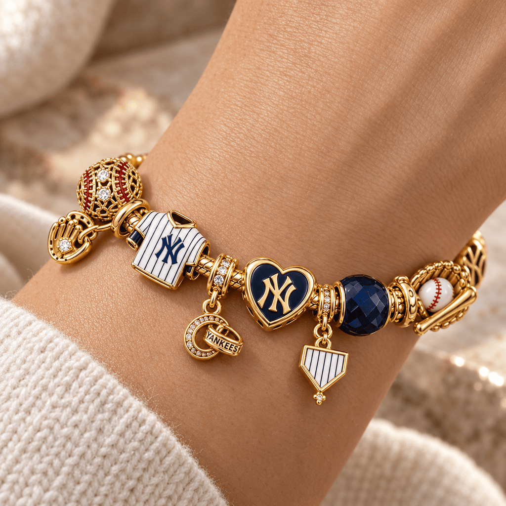 NYY Gold Charm Bracelet Set PTKL