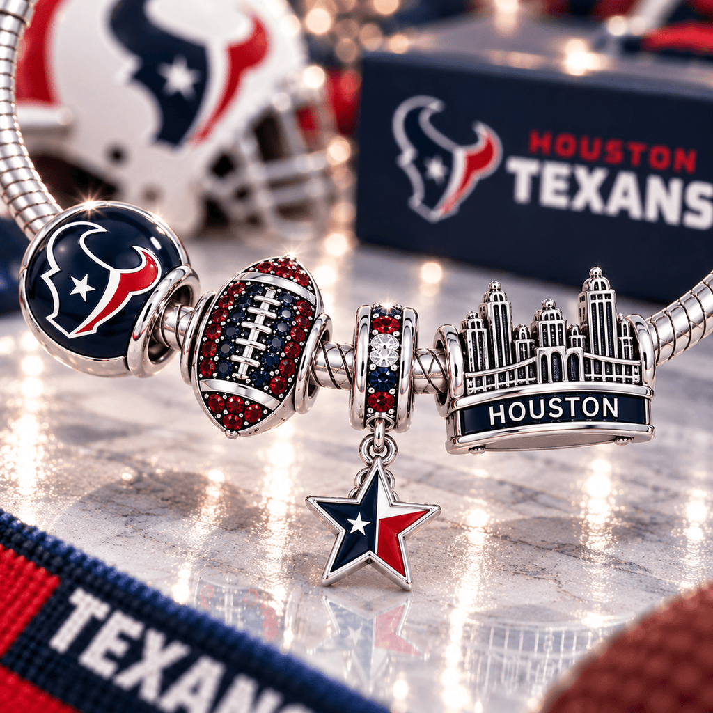 HTX Silver Charm Bracelet Set VTH