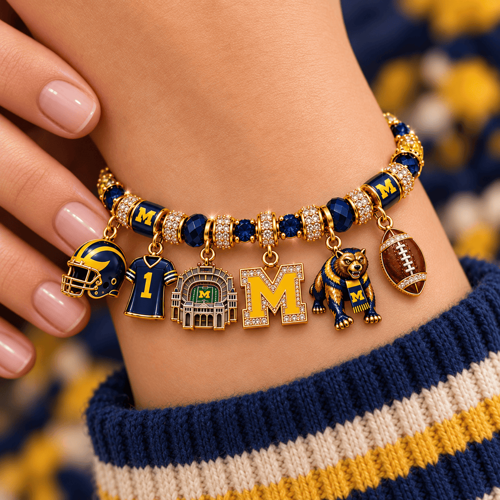 MWR Gold Charm Bracelet Set NHVH