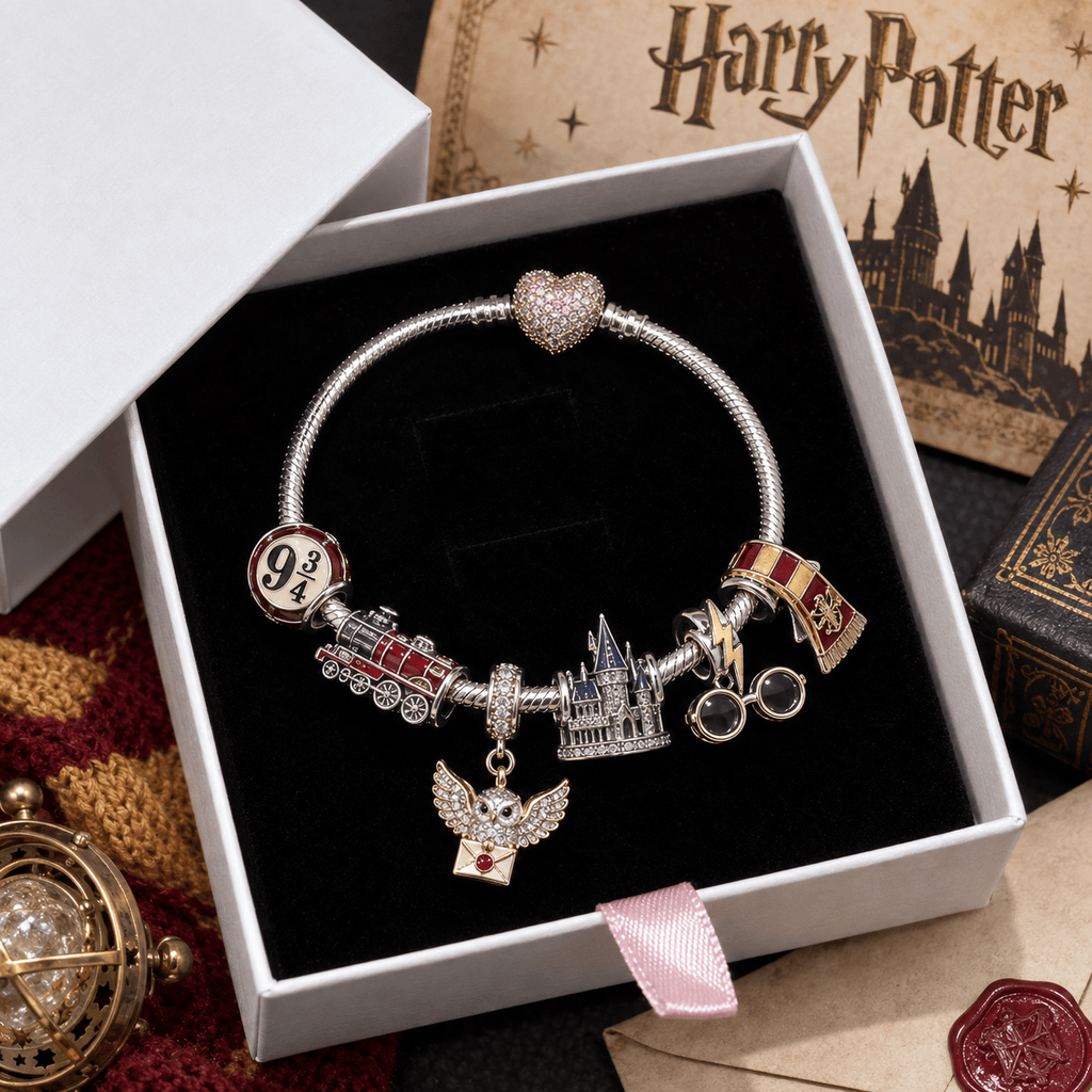 HRP Silver Charm Bracelet Set VTH