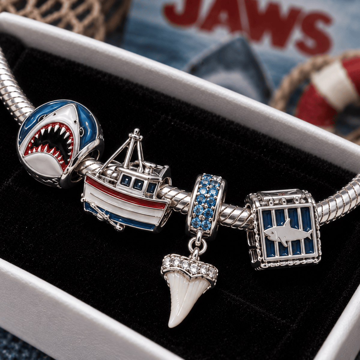 JAWS Silver Charm Bracelet Set VTH