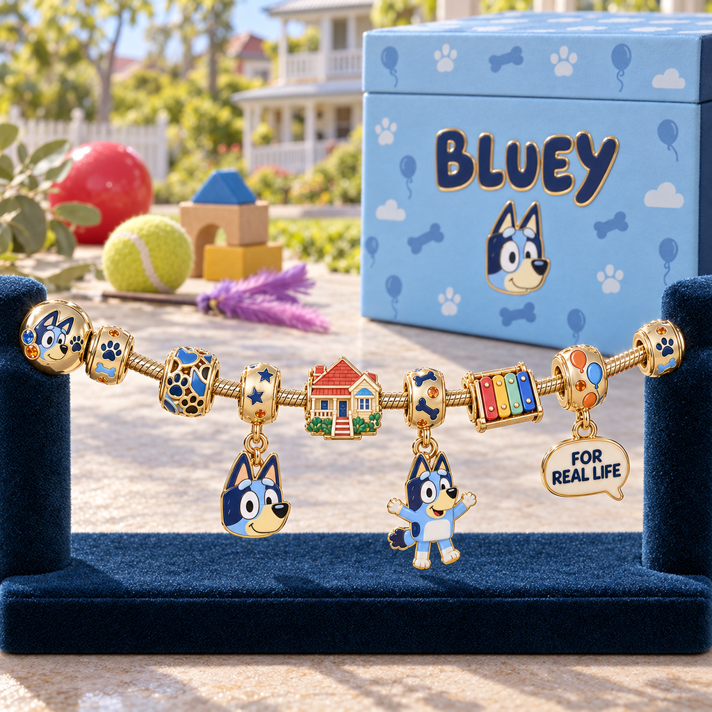 BLU Gold Charm Bracelet Set HQH