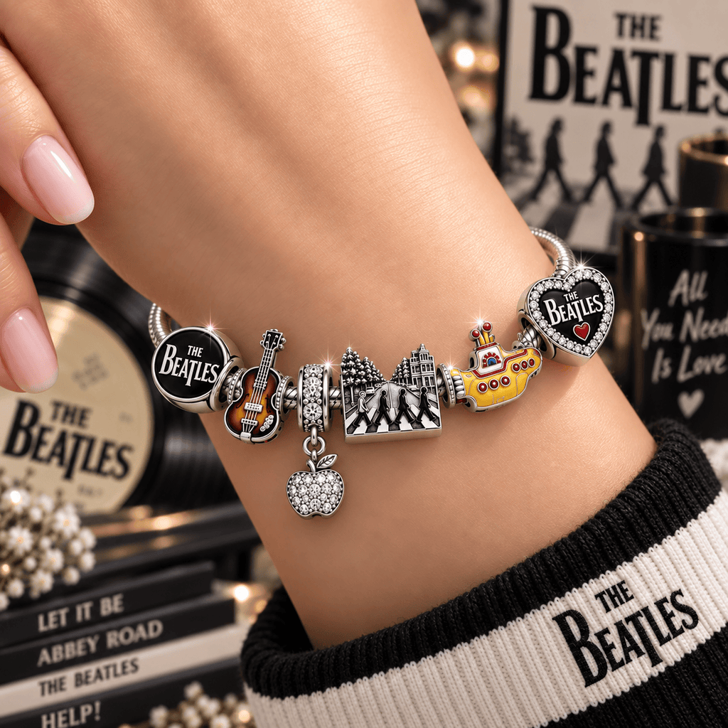 TBE Silver Charm Bracelet Set VTH