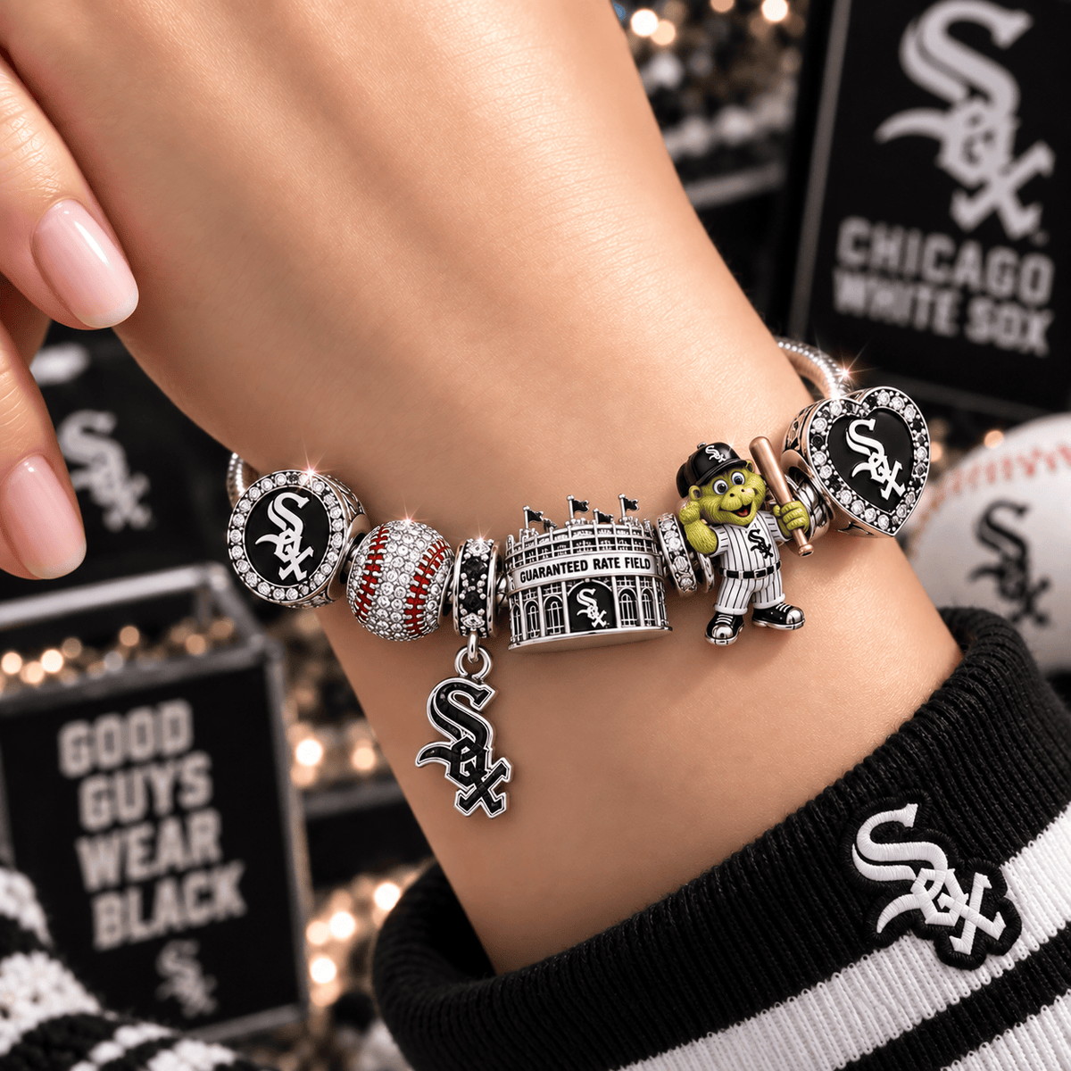 CWS Silver Charm Bracelet Set VTH