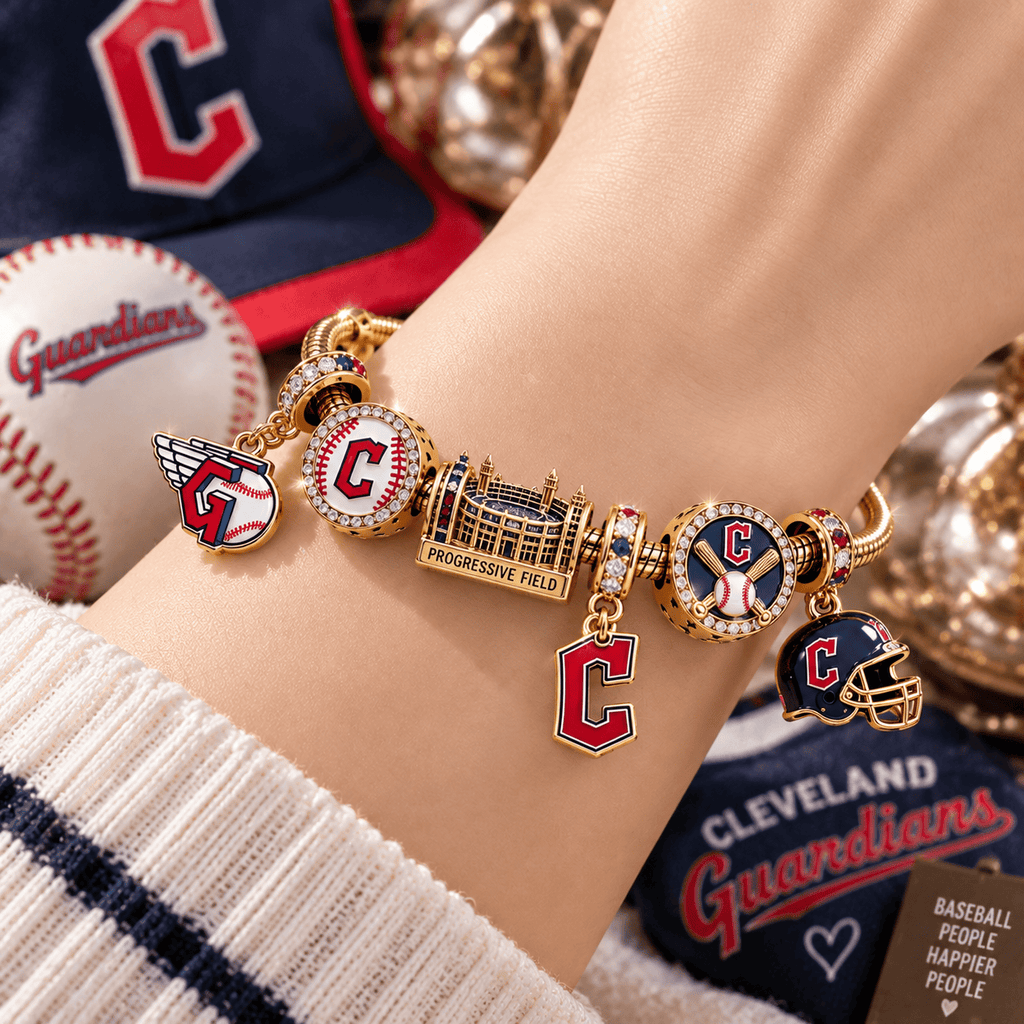 CLG Gold Charm Bracelet Set TTN